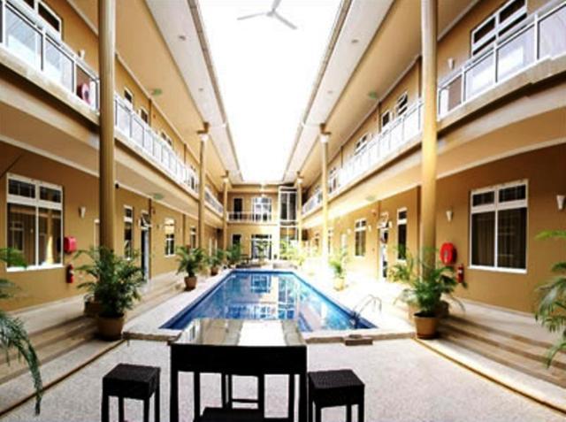 Sheva Hotel Paramaribo Exteriör bild